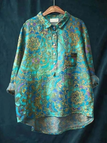 Printed floral blouse with easy everyday summer style.