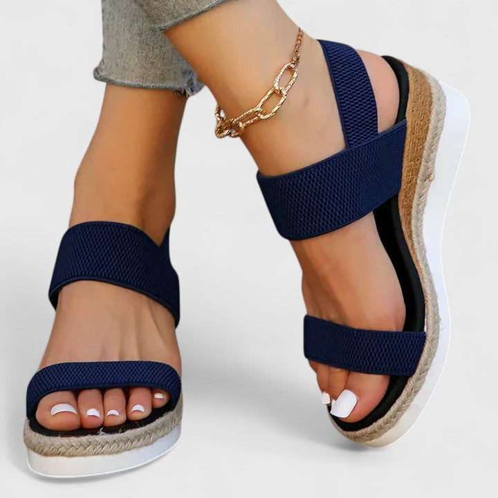 Supportive everyday summer footwear
