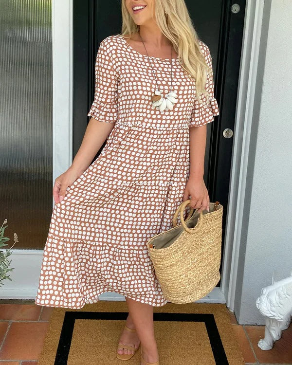 Relaxed fit brown dress with flutter sleeves detail
