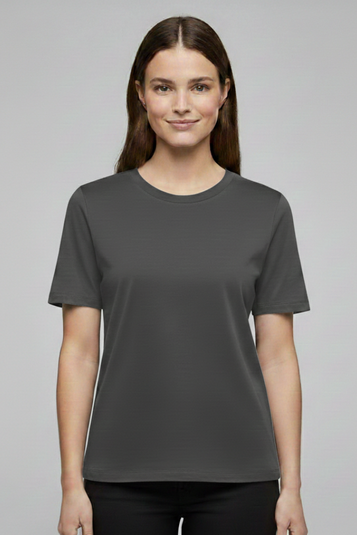 Casual women top with round collar detail