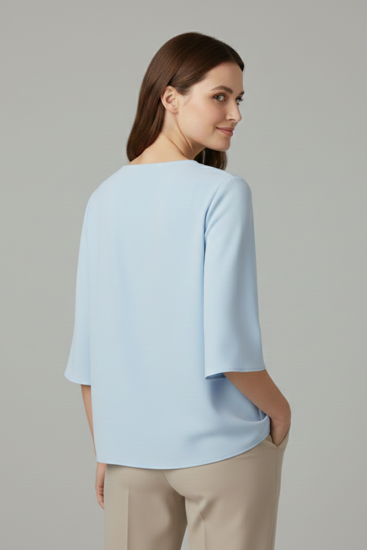 Leonora | Trendy V-Neck Blouse with Three-Quarter Sleeves