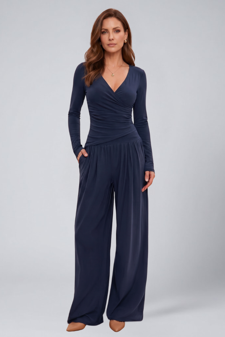 Female model showing a ruched waist wrap top 