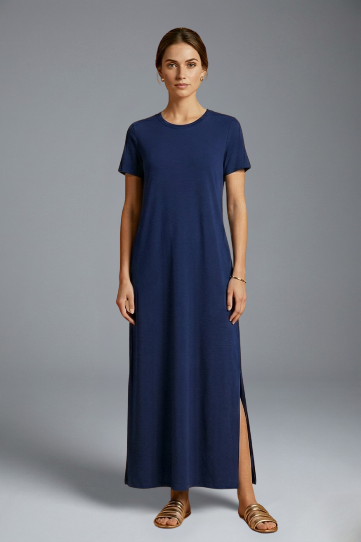 Relaxed waist long dress on model front view