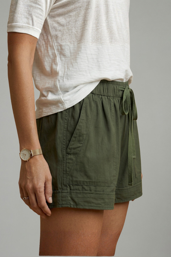 Woman model side angle casual shorts