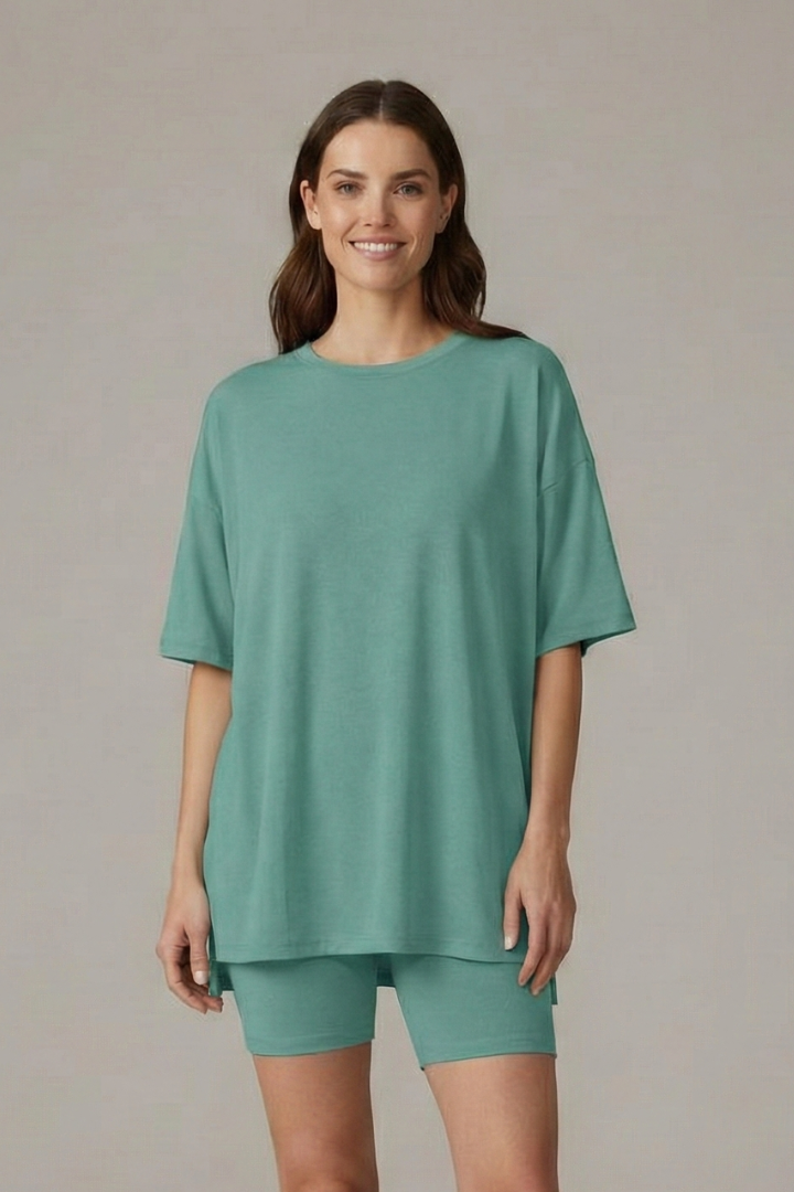 Model slight turn casual outfit summer set
