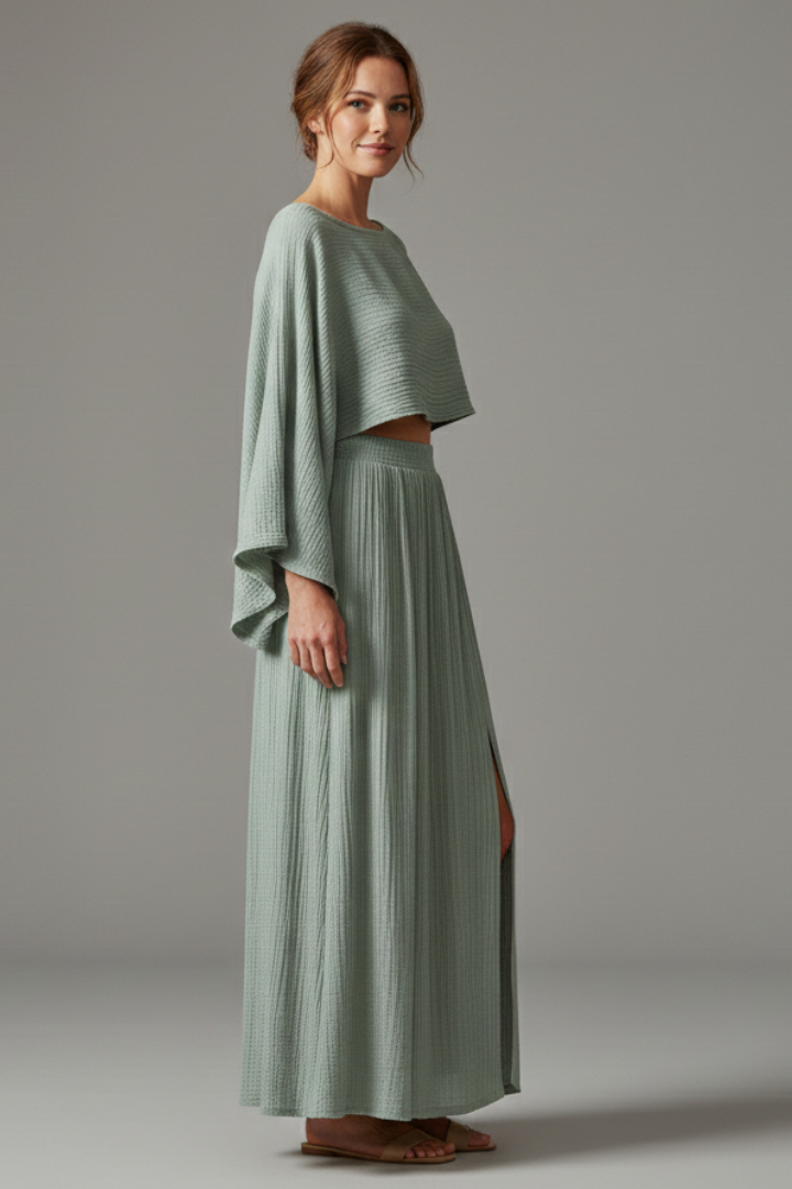 Full body side angle model in stylish matching ensemble