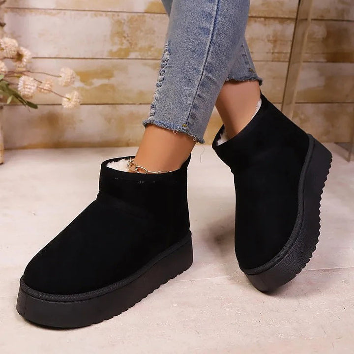 Caelolde | Women's Cozy Lined Slip On Snow Boots — 1