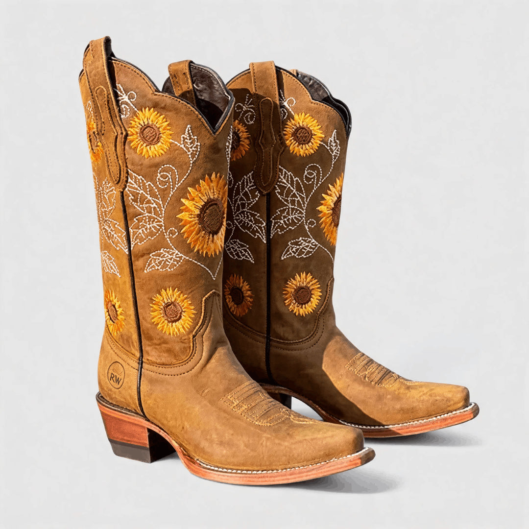 Clysia | Women's Orthopedic Western Boots — Khaki