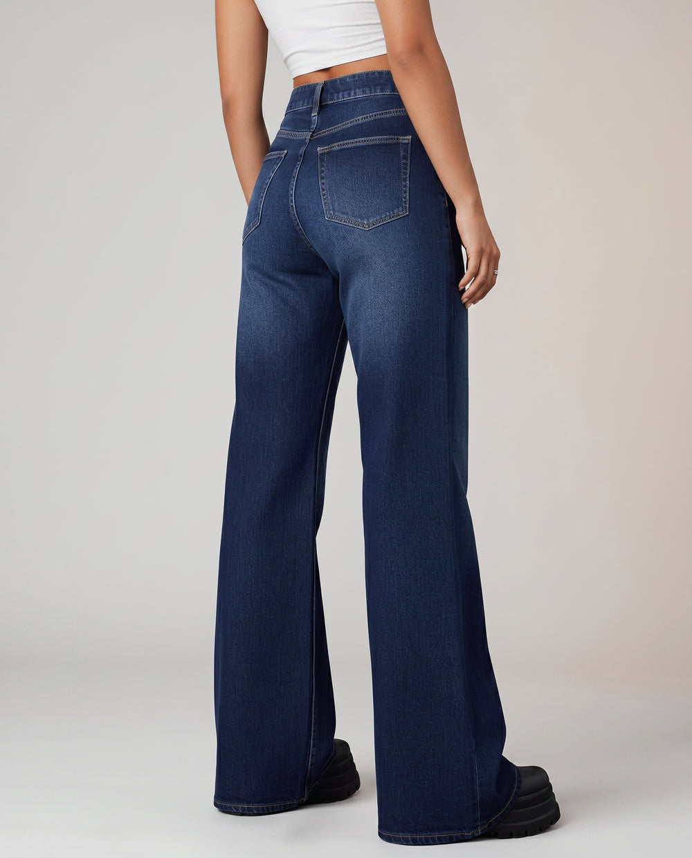 Delana | Women's High-Waist Wide-Leg Jeans with Mid Rise — 2