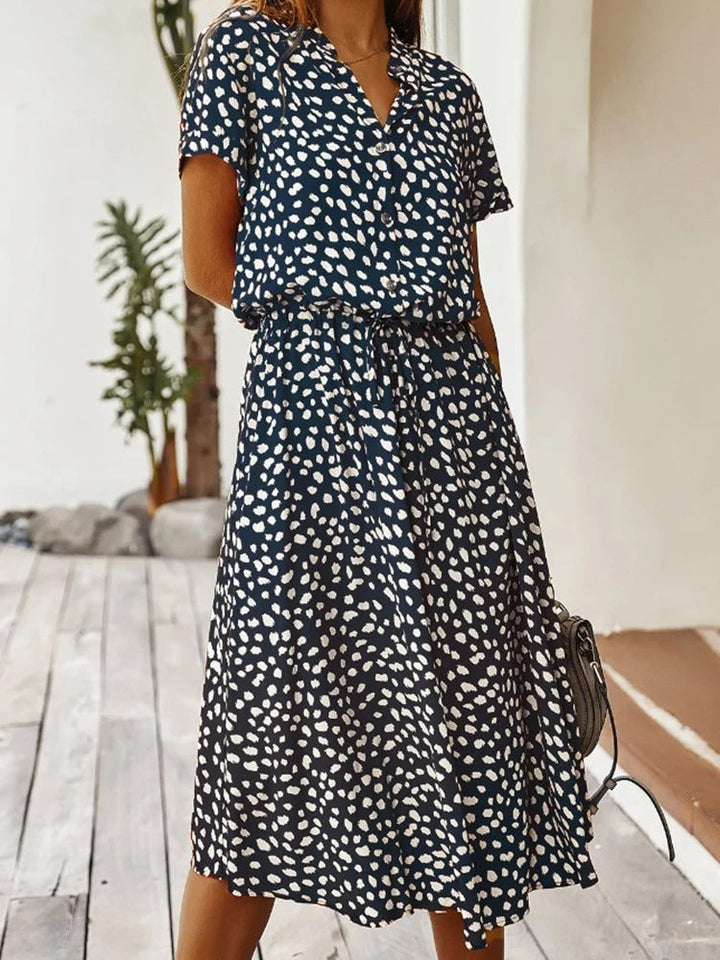 Short sleeve green midi dress with tie waist