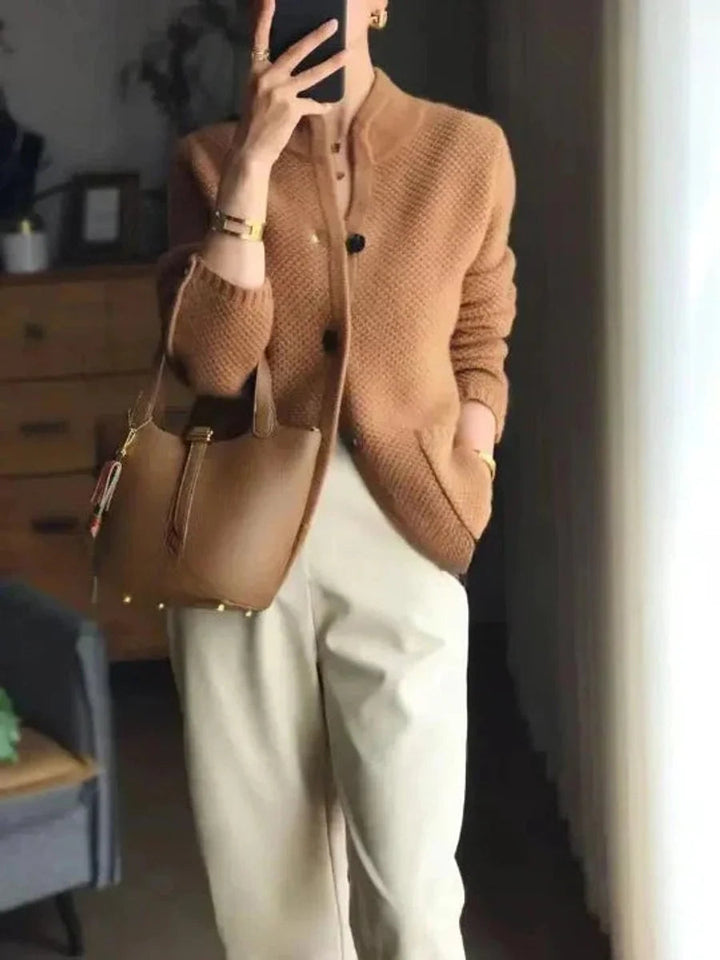 Fenriel | Women's Cozy Cashmere Wool Button-Front Knit Cardigan — Brown