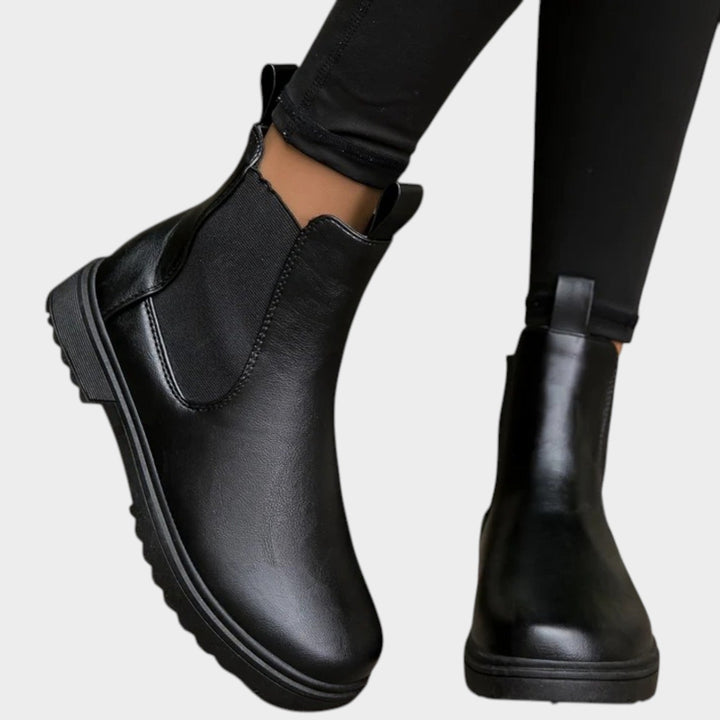 Giawen | Women's Orthopedic Comfort Slip-On Leather Chelsea Boots Classic Slip On Design — 2