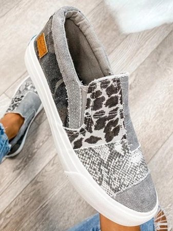 Casual walking loafers with textured gray fabric panels