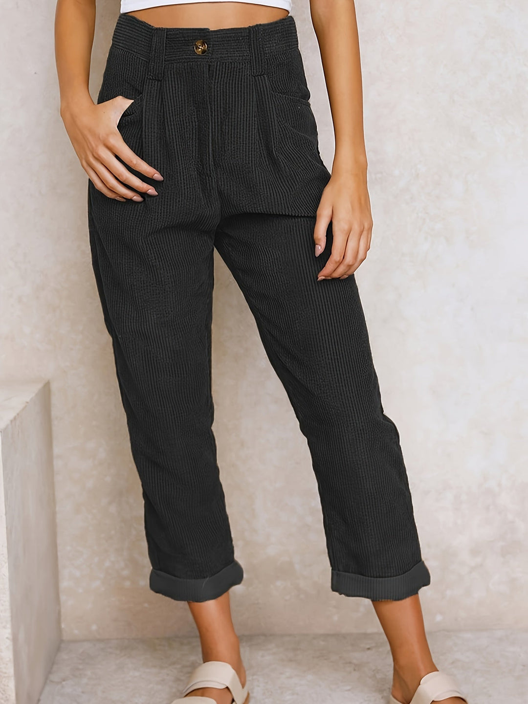 Hesperara | Women's Casual Corduroy Relaxed Fit Tapered Pants — Black