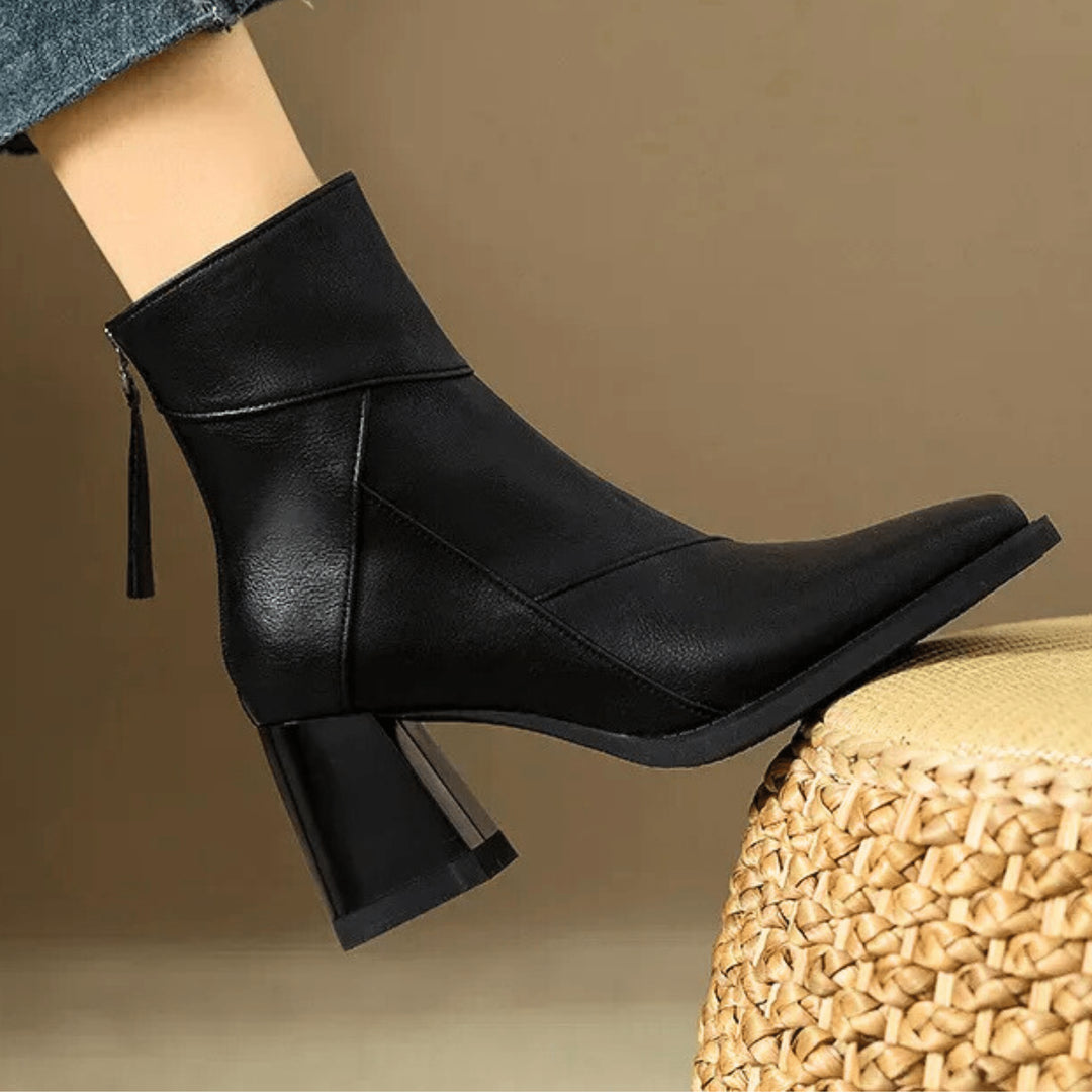 Kaliessa | Women's The Elara Boot — Midnight
