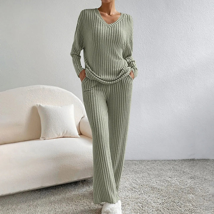 Miraanne | Women's Ribbed Knit V-Neck Wide Leg Two-Piece Lounge Set