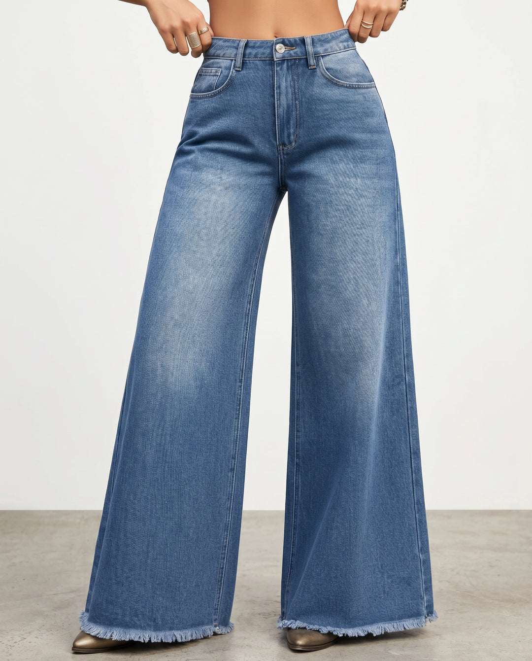 Renethria | Women's High-Waist Wide-Leg Jeans with Frayed Hem — Blue