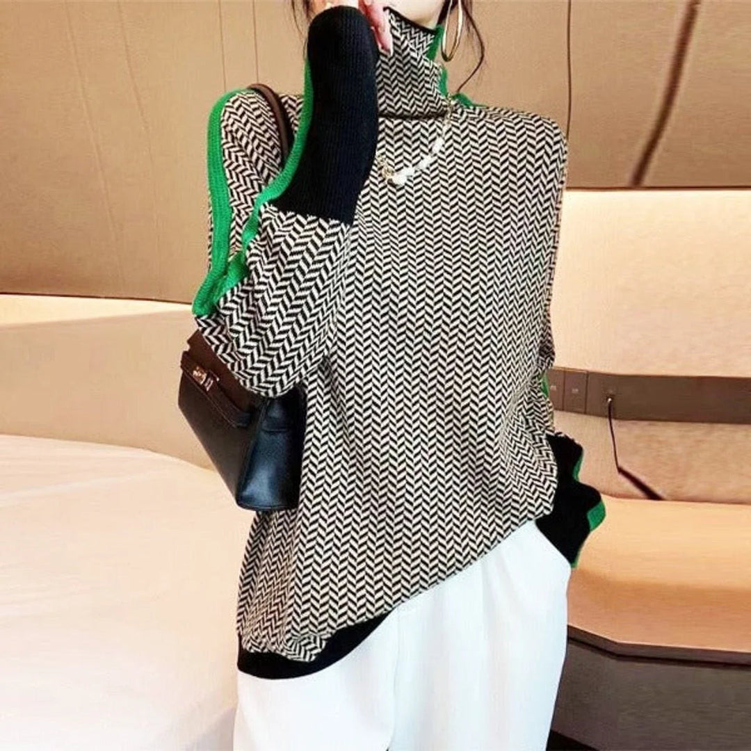 Sabelanthe | Women's Knit Cozy Herringbone Contrast-Trim Oversized Turtleneck Sweater — Green