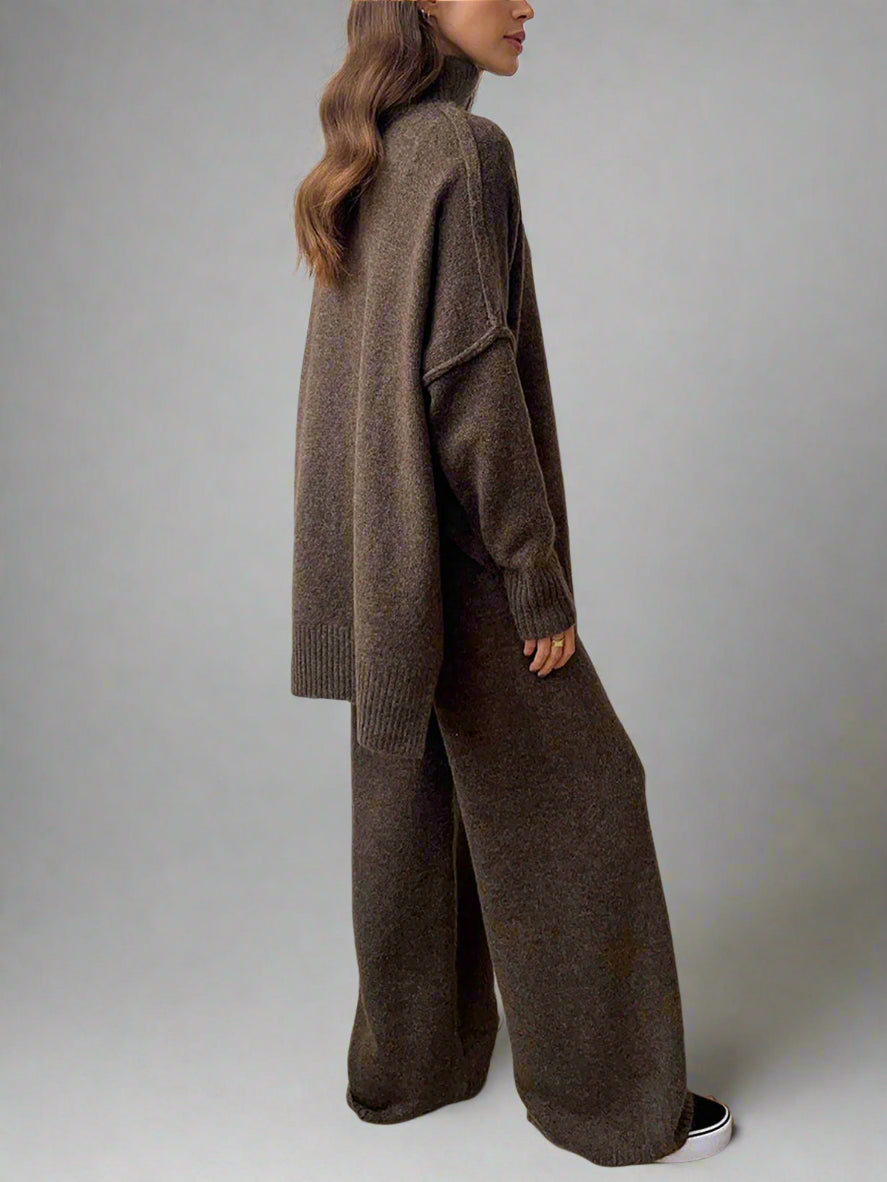 Wynvanne | Women's Cozy Knit Turtleneck Lounge Set — Brown